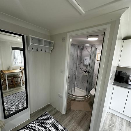 Peaceful Southbourne Studio - Pets Welcome Bournemouth Esterno foto
