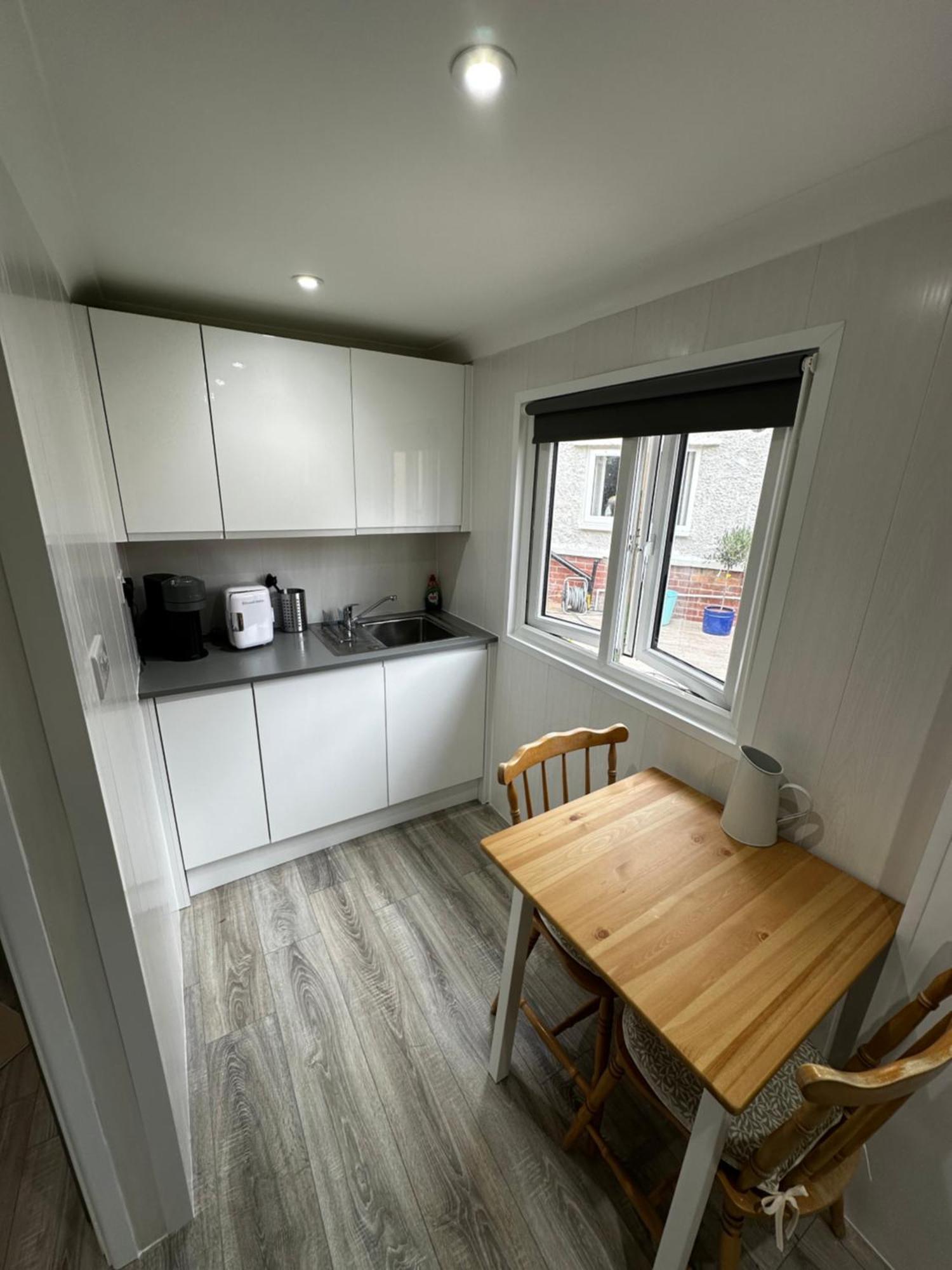 Peaceful Southbourne Studio - Pets Welcome Bournemouth Esterno foto